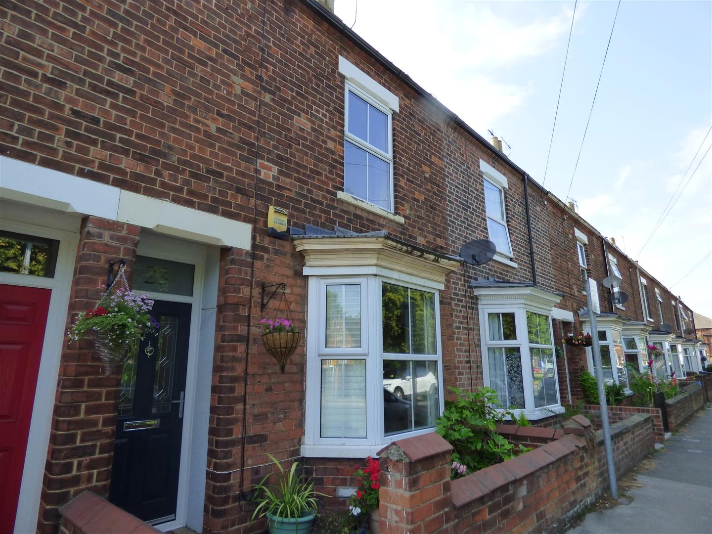 House Terraced St. Nicholas Road, Beverley, East Yorkshire, HU17 0EH